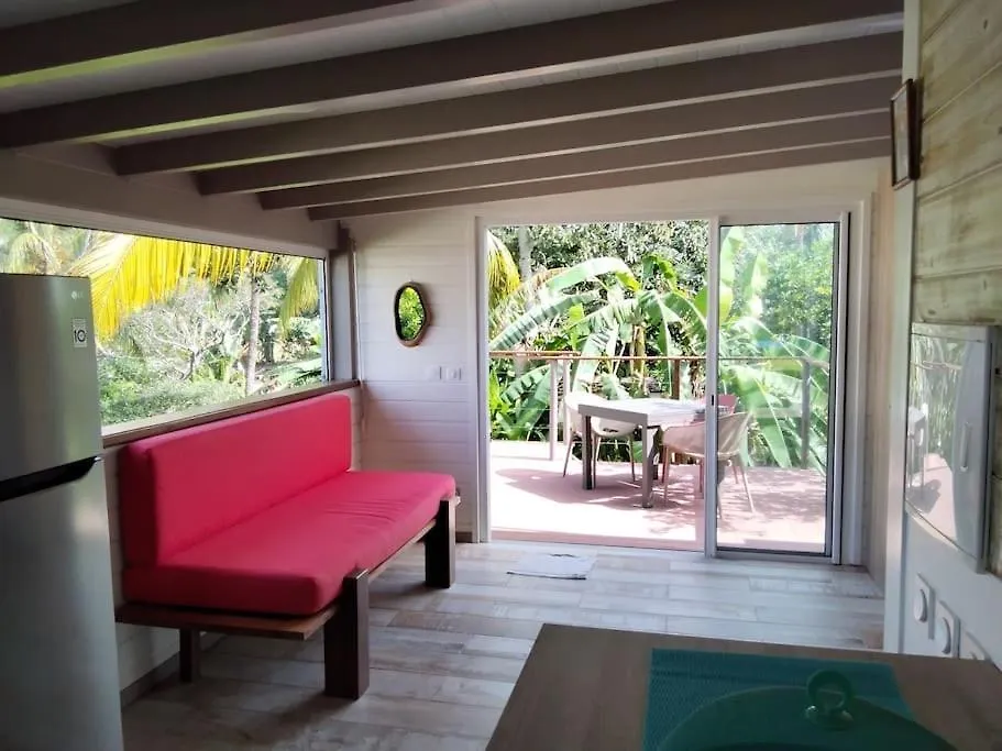 Holiday home L'Ilo, Bungalow Lumineux Baie-Mahault