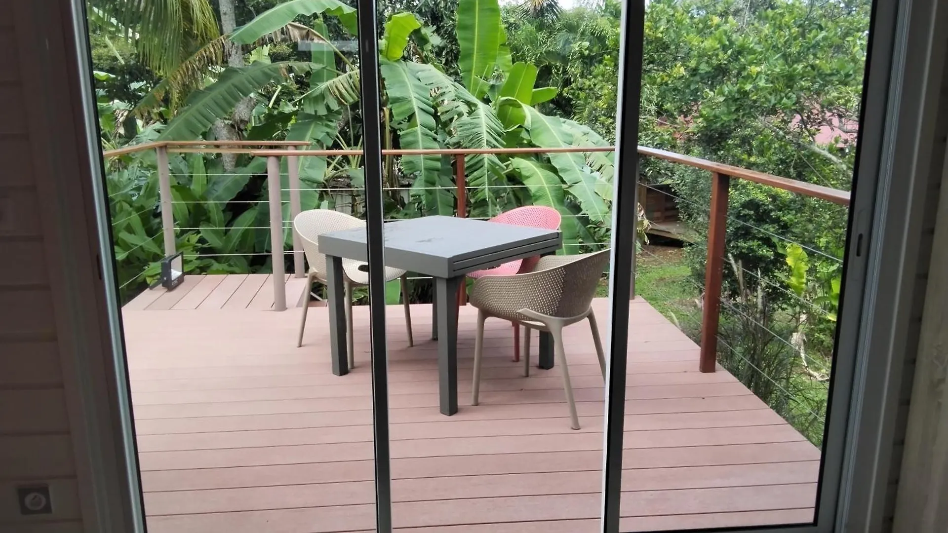 Holiday home L'Ilo, Bungalow Lumineux Baie-Mahault